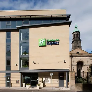 מלון Holiday Express - Royal Mile By Ihg, אדינבורו