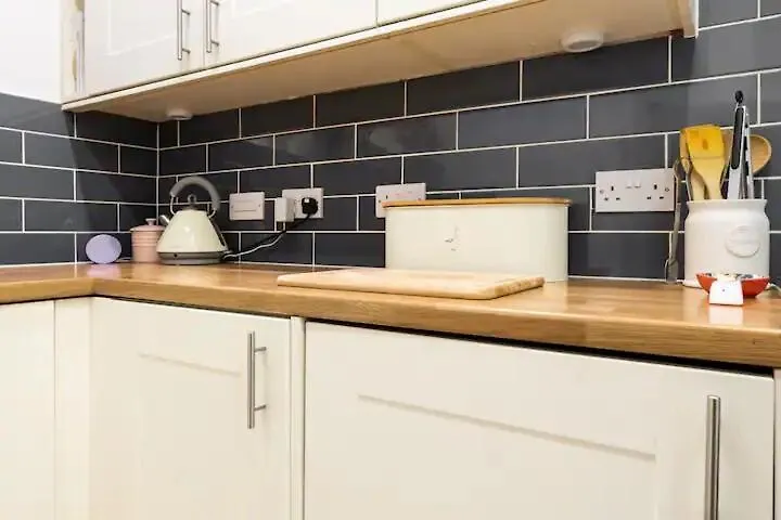 Emilys Apartment Edinburgh
